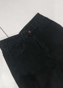 Urbanic Black Jeans