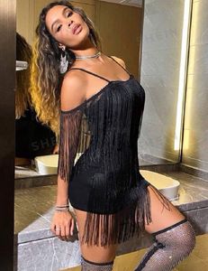 Cold Shoulder Trim BodyCon Dress- Shein 💕
