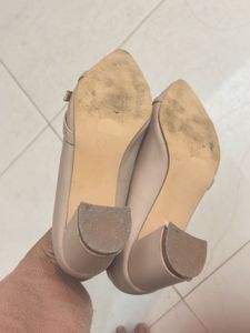 Elegant Nude Pointed Toe Flats