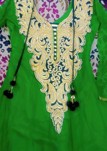 Green Color Ki Gown Dupatta Mera Touch