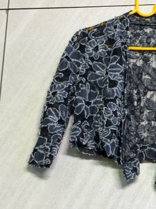 Wrapping Shrug Come Top