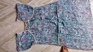 2 Printed Feeding Nightwear