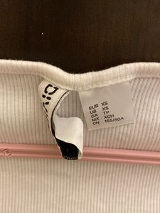 H&amp;M sweetheart neckline crop top