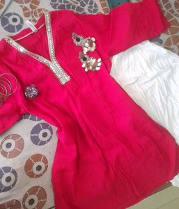 Pink Embellished Short Kurti🎀🍭