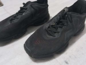 Black Sport Shoes..