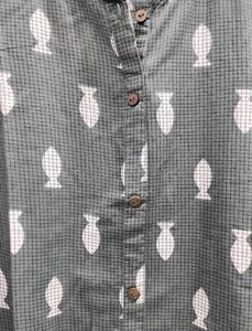 Max Kurta Small