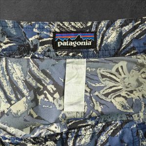 Patagonia Men&#39;s Wavefarer Boardshorts!