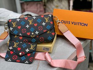 LV 3 PCS SLING WD BOX RESTOCK ON HIGH DEMAND