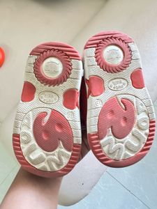 9-12 Months Babyhug Shoes