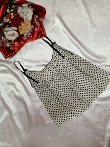 Cropped Polka Dot Camisole🖤🤍