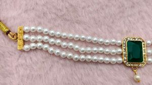 Women Green &amp; White Pearl Jewellery Sets