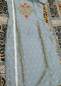 Grey Kurti with Red Banarasi Dupatta