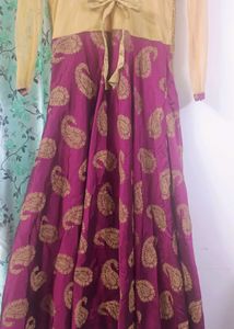 M Size ✨Purple 💜 Color Long Wedding Frock🫶🏻