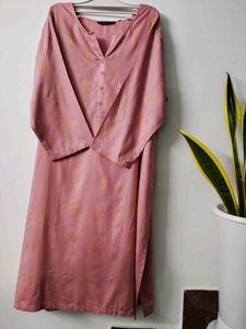 AVAASA KURTI