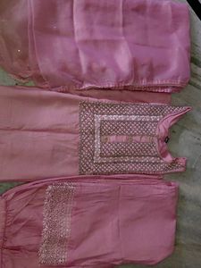 Elegant Pink Kurta Set