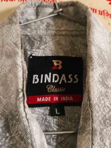 Patterned Men&#39;s Shirt