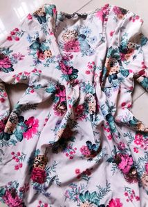 Beautiful Top For Jeans And Skirt