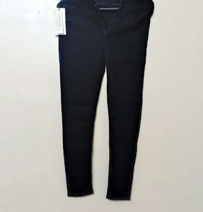 New Black Skinny Jeans