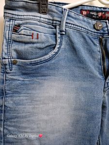 Light Blue Jeans Size 34