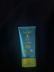 Aqualogica 5+ barrier repair sunscreen