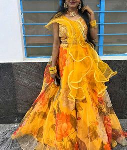 Floral Lehenga Choli Set can be stichable
