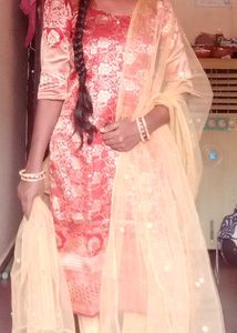 Pattu Kurta With Balloon Sleeves