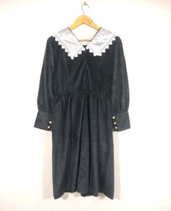 Black Lace Neck Full Sleeves Dress (Women&#39;s)