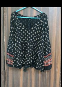 Combo Of Black Deep And Dressbery Top
