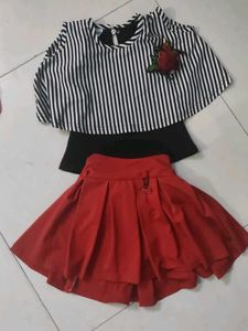 Girls&#39; Striped Top