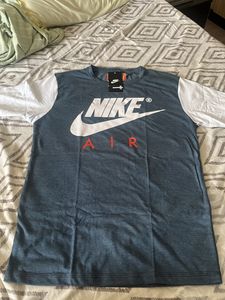 Brand New Nike T-shirt
