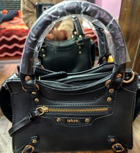 Iykyk Black Metal Detail Shoulder &amp; Sling Bag