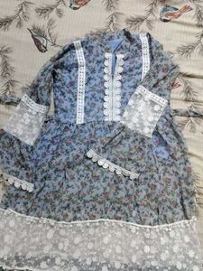 Floral &amp; Lace Dress
