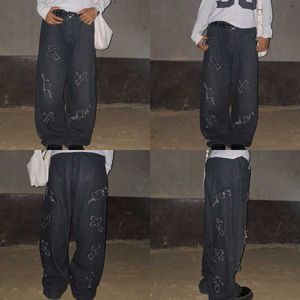 Y2k Cross ✝️ Baggy Jeans👖 (UNISEX)