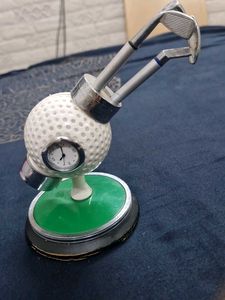 Golf Ball Clock Showpiece
