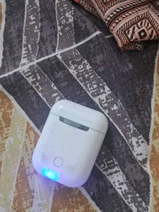 Earpods With Charger