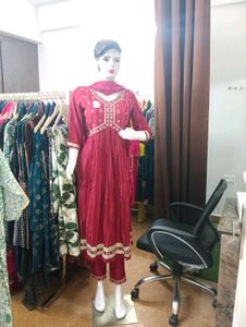 Aliya Cut Kurti Pant Dupatta Set