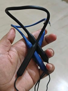 2 Pieces Oneplus Bullets Needs Repair