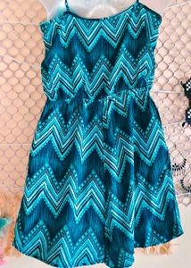 H&amp;M SizeM 🎁Buy 2 Get 1 Free 🎁 Chevron Print