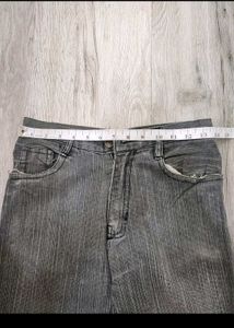 sc1224 Sabrin Jeans size 28