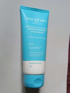 DOT &amp; KEY Barrier Repair Moisturizer