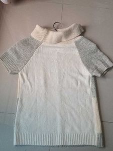 Cute Cream And Grey Soft Knitted Top
