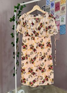 Pinterest Floral Dress🍒🌷