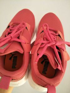 Puma Women Sneakers