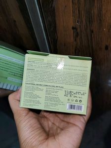 Dot &amp; Key Moisturizer