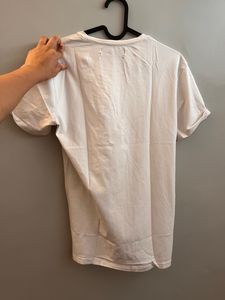 White Zara Tee ( medium - Super Slim Fit ) Fits Size Small Too