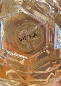 Ari- Ariana Grande Eau De Parfum Spray🧁