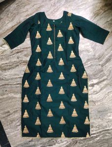 Green Kurta Set With Dupatta