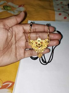 Floral Mangalsutra Pendant