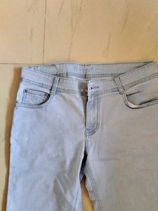 Photo Mein Aap Khud Hi De Sakte Hain Ki Jeans 👖