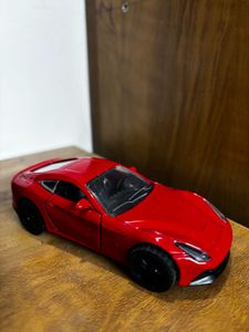Ferrari F12 Berlinetta 1:43 Car Model